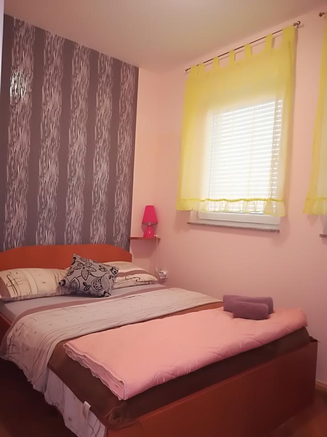 Guesthouse Sava Славонски брод Екстериор снимка