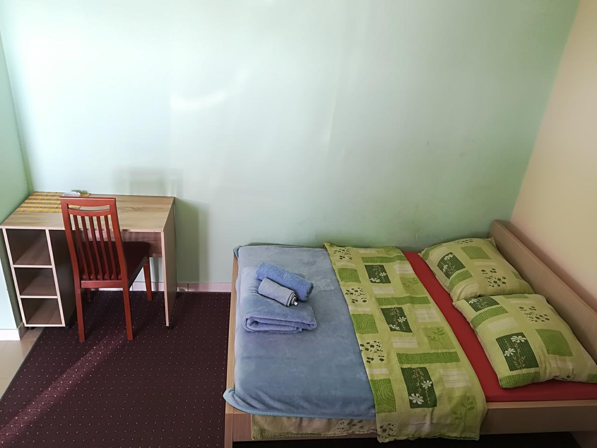 Guesthouse Sava Славонски брод Екстериор снимка