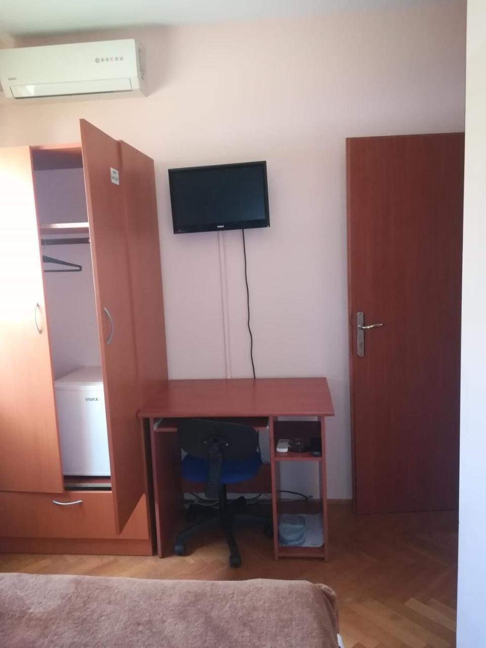 Guesthouse Sava Славонски брод Екстериор снимка