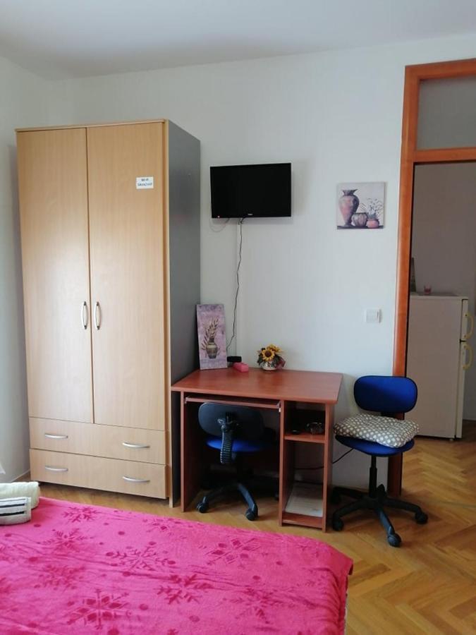 Guesthouse Sava Славонски брод Екстериор снимка